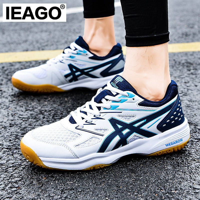IEAGO Original High Quality Spike The New Ultra Light Breathable Badminton Sneakers Casual Sport Basketball Running Shoes